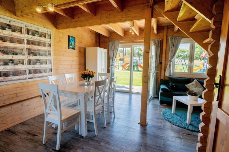 Holiday Resort, Ustronie Morskie Exterior foto
